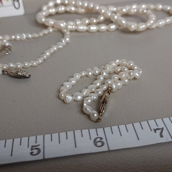 5 Pc Faux Pearl / Pearl Necklace And Bracelet Lot - Picture 9 of 12